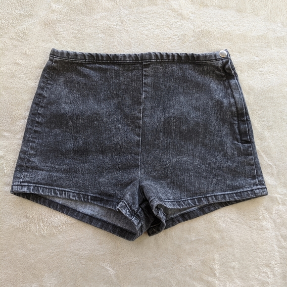 Forever 21 side zip shorts - Picture 1 of 2